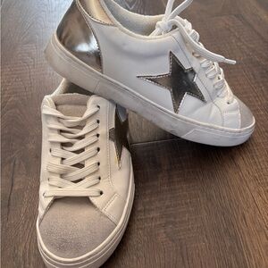 Steve Madden White and Silver Star Sneakers